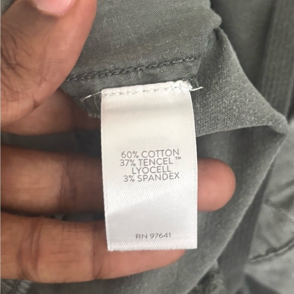 J.Jill Crop Pants Women’s 16 Olive Green Indie Waist Relaxed Fit Casual - Picture 4 of 5